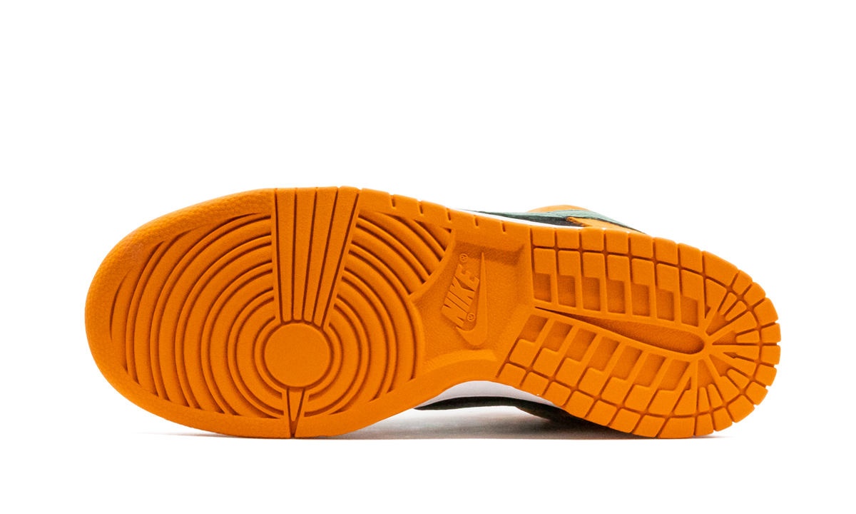 Dunk Low SP "Ceramic" DA1469 001