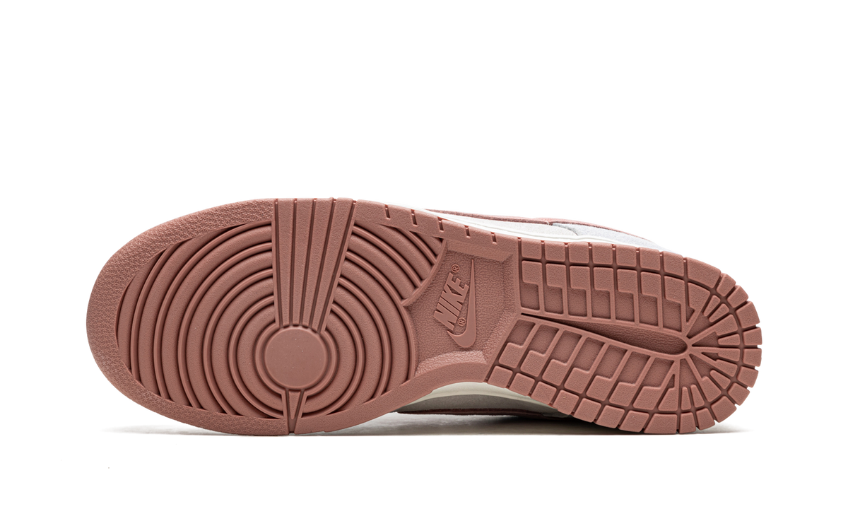 Dunk Low "Fossil Rose" DH7577 001