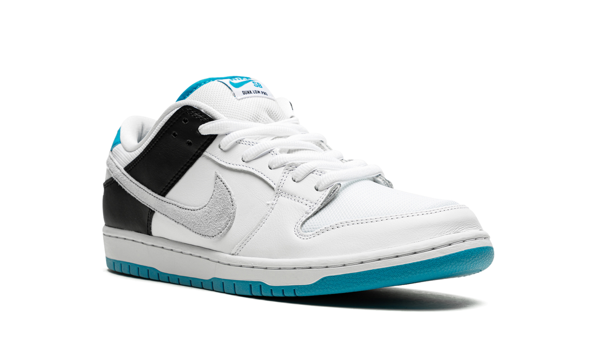 SB Dunk Low "Laser Blue" BQ6817 101
