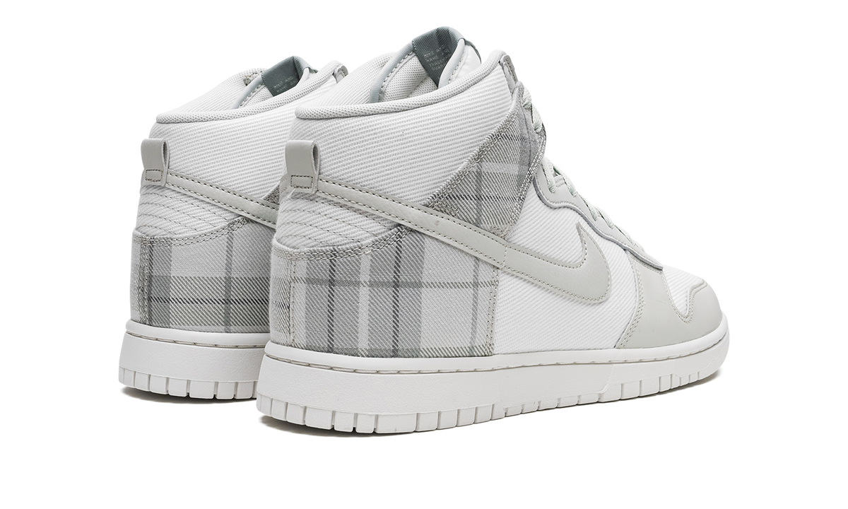 Dunk High "Plaid - Summit White" DV0826 100