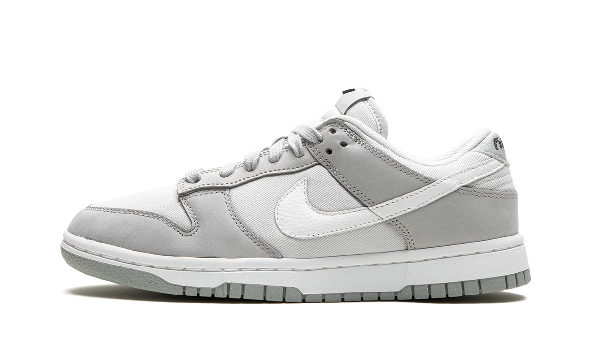 DUNK LOW LX NBHD WMNS "Light Smoke Grey" FB7720 002