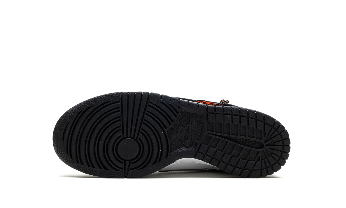 Dunk Low GS "Year Of The Dragon" FZ5528 101