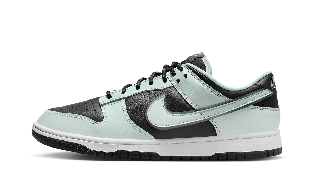 Dunk Low "Dark Smoke Grey / Barely Green" FZ1670 001