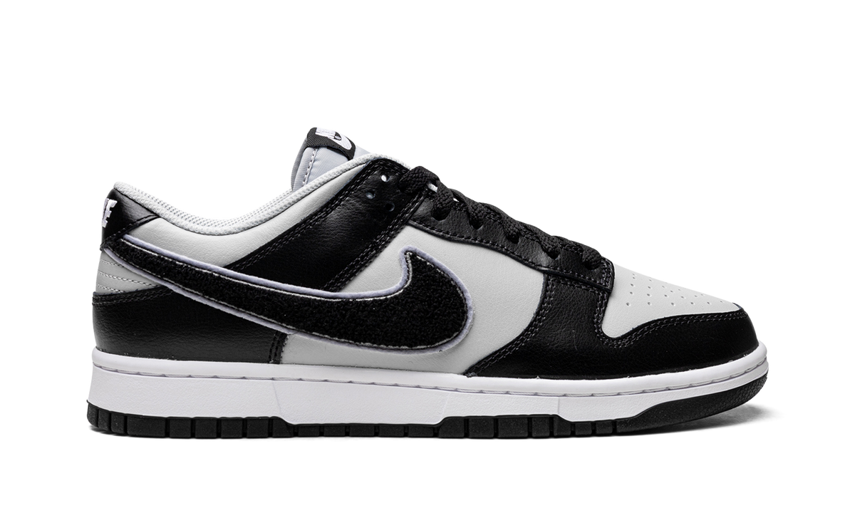 Dunk Low "Chenille Swoosh Black Grey" DQ7683 001