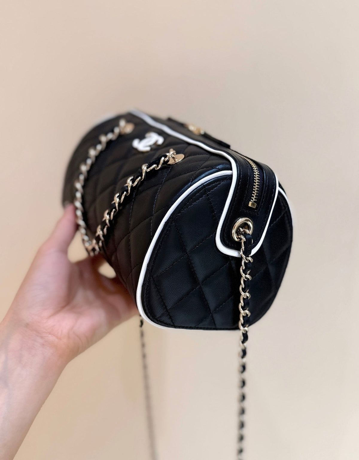 CHANEL MEITO BOSTON MATELASSE CAVIAR SHOULDER HANDBAG 18 IN BLACK LAMBSKIN