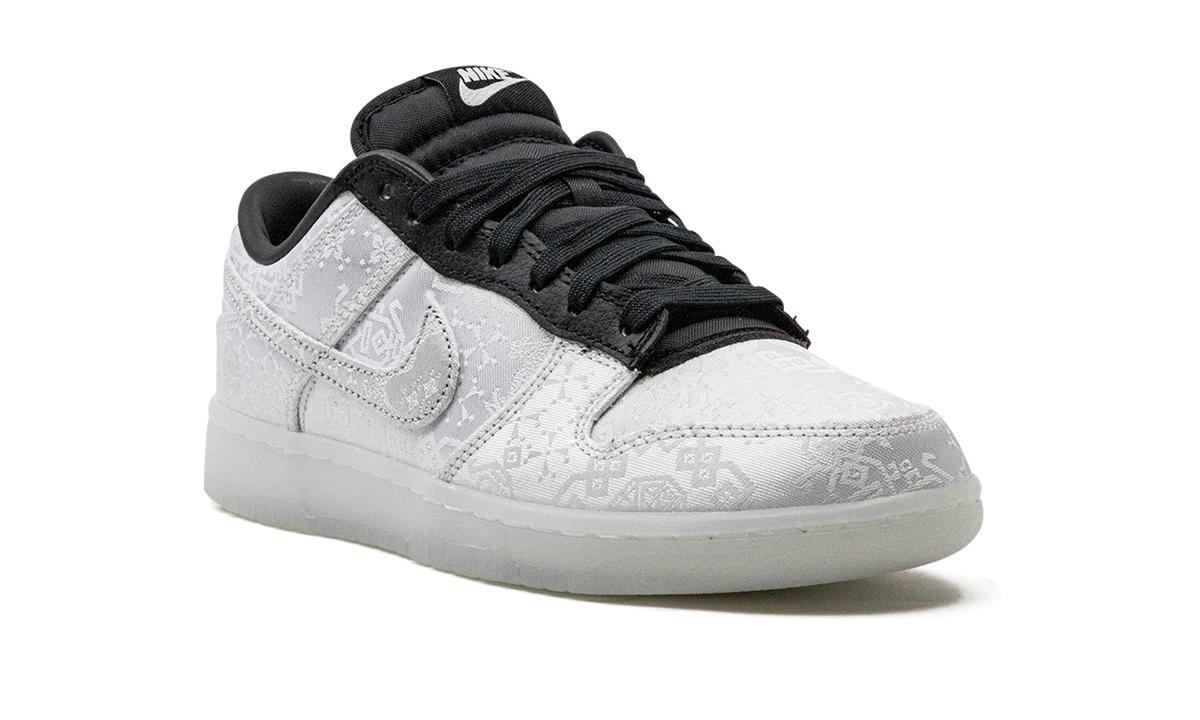 Dunk Low "Fragment Design - Clot" FN0315 110