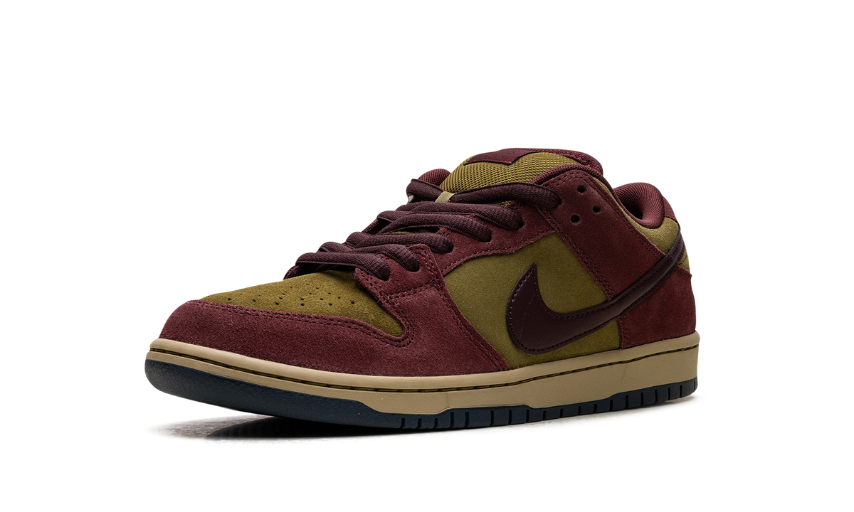SB Dunk Low "Burgundy Crush / Olive Flak" HQ1625 600
