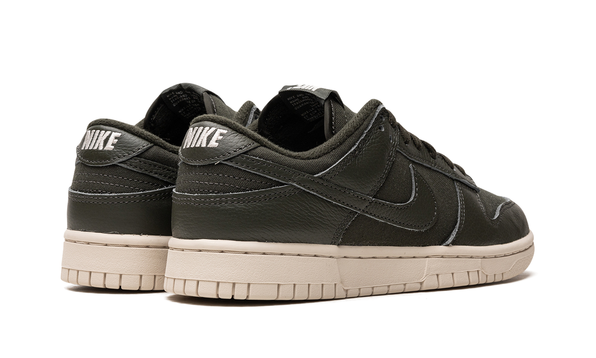 Dunk Low PRM "Sequoia" DZ2538 300