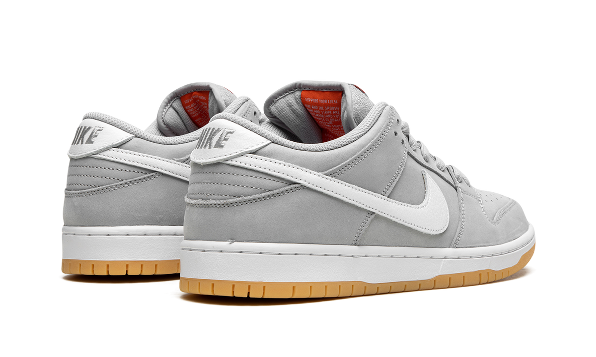SB Dunk Low Pro ISO "Grey / Gum" DV5464 001